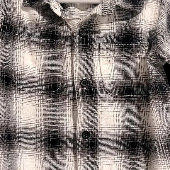 Baby Gap Flannel shirt Size:3T - Picture 4 of 6